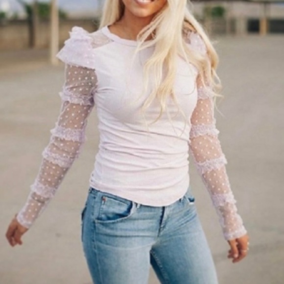 Free People Tops - Free People Kiss Kiss Lace Ruffled Top